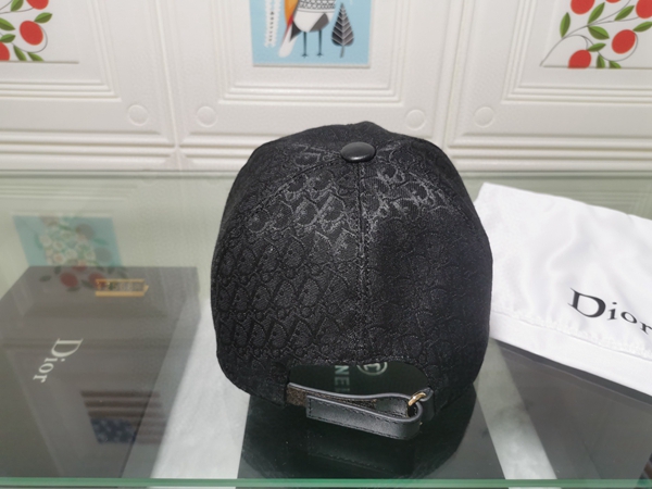 ブランド帽子側面デザイン